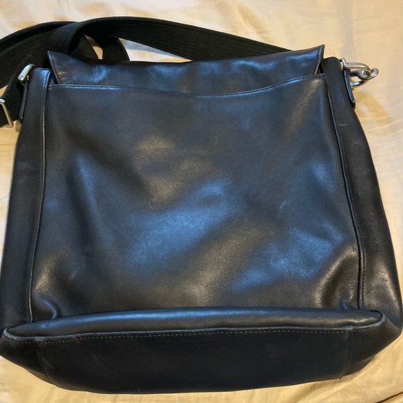 Authentic Coach Map Sack. This is a heavy thick black leather bag. - Picture 6 of 11